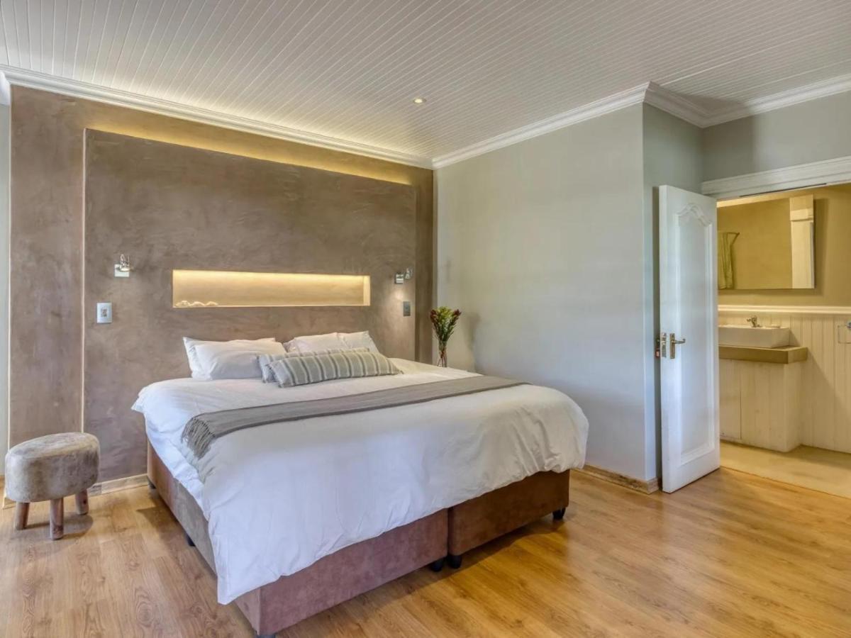 Explorer Guesthouse Somerset West Habitación foto